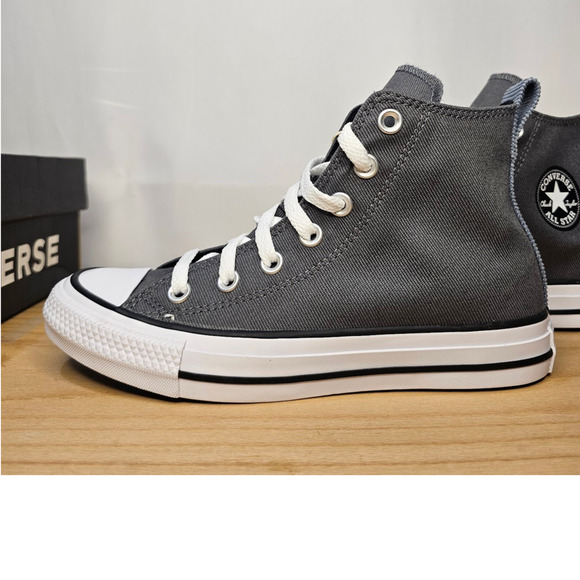 Converse CTAS Canvas Hi Tops Brand New Women's 6.5 Cyber Grey #A02781F NWT - Picture 2 of 9